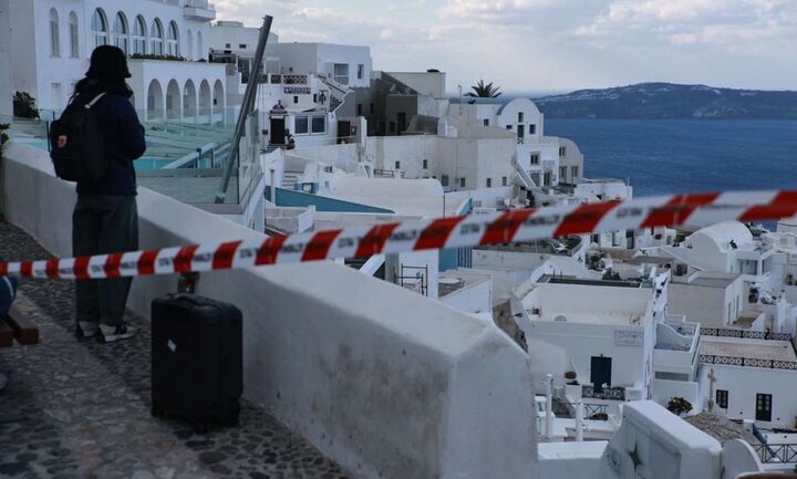 Eκτακτη επιχορήγηση 850.000 ευρώ σε Σαντορίνη, Αμοργό, Ιο και Ανάφη λόγω των σεισμών