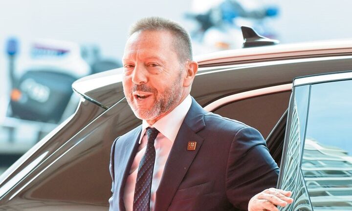 Οι "δέκα εντολές" Στουρνάρα για οικονομία και τράπεζες - Ανάπτυξη 2