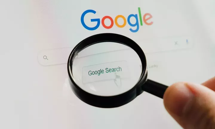 Google: Τι έψαξαν οι Έλληνες το 2025 – Από σεισμούς μέχρι «Labubu»