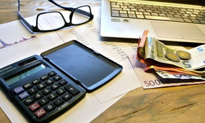 Ποια ασφαλιστική κατηγορία «συμφέρει» τους ελεύθερους επαγγελματίες - Όλα όσα ισχύουν για το 2026