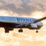 Ryanair: Βλέπει σημαντικές μειώσεις στις τιμές εισιτηρίων φέτος το καλοκαίρι
