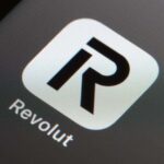 Revolut: Βρήκε γραφεία