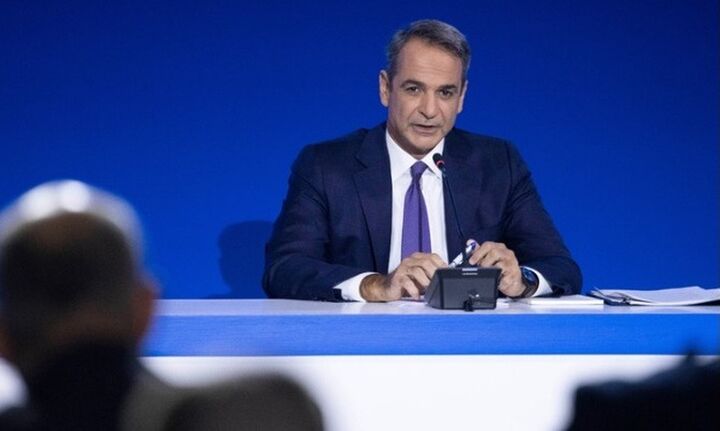 Μητσοτάκης: Οι προτεραιότητες για την επόμενη τριετία - Αύξηση μισθών και αναβάθμιση του ΕΣΥ