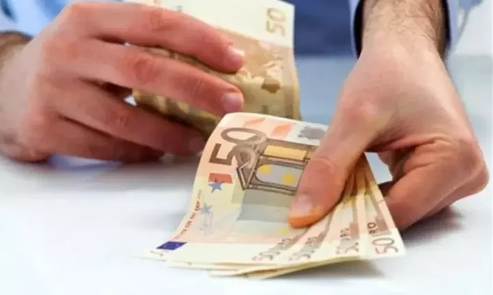 Πληρωμές σε χιλιάδες δικαιούχους