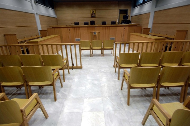 «Κούρεμα» χρεών μέσω ειρηνοδικείων - Αποφάσεις «ανάσα»