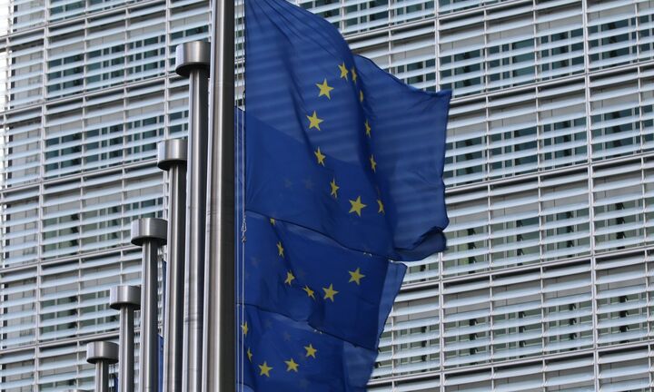 Στη διάθεση της Ελλάδας τα δύο δισ. από το SURE για την υποστήριξη της απασχόλησης