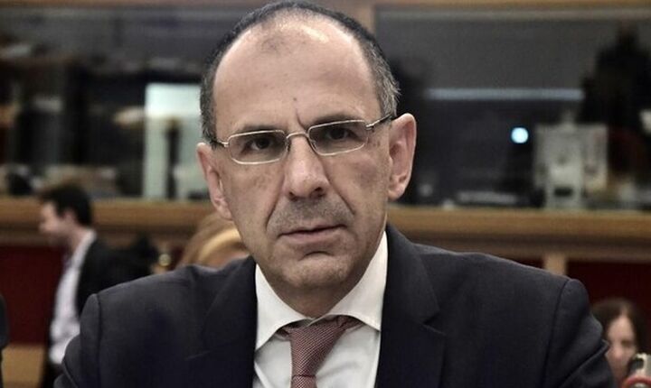 Γ. Γεραπετρίτης: Ανοιχτό το ενδεχόμενο επέκτασης της υποχρεωτικότητας των εμβολιασμών