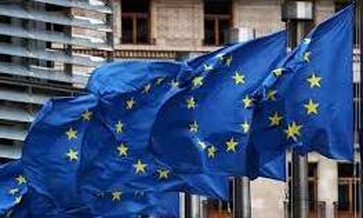 Η ΕΕ θα επιβάλει κυρώσεις σε Πούτιν και Λαβρόφ για την εισβολή στην Ουκρανία