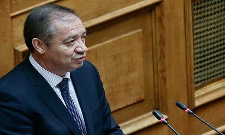 Αρβανιτίδης: Απαράδεκτες μονομερείς αναθεωρήσεις συμβάσεων από τους παρόχους ηλεκτρικού ρεύματος