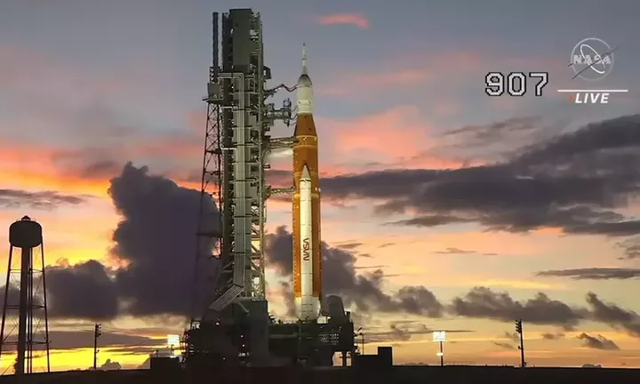 Δείτε LINE - NASA: Σε θρίλερ εξελίσσεται η διαστημική αποστολή «Άρτεμις 1»