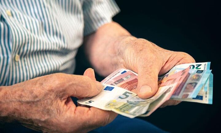 Επίδομα προσωπικής διαφοράς: Ποιοι δικαιούχοι θα λάβουν 100, 150 και 200 ευρώ στις 21 Δεκεμβρίου